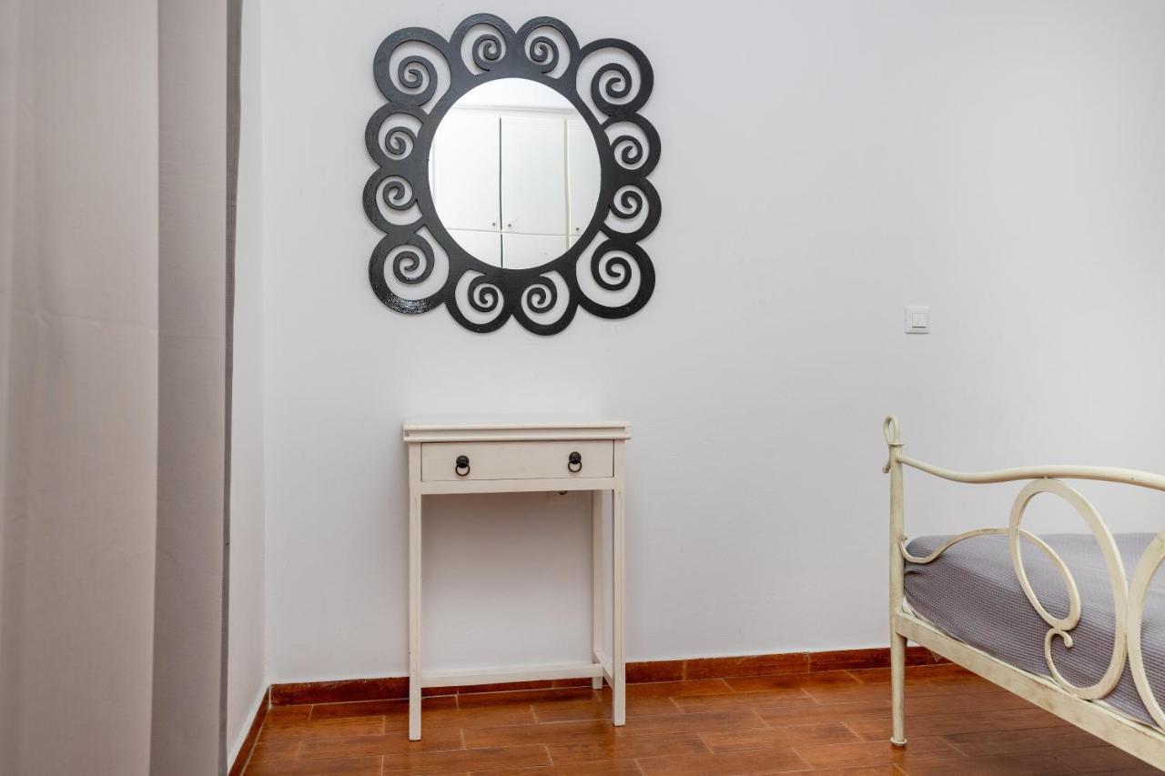 Depis Economy Apartments Naxos City Ngoại thất bức ảnh