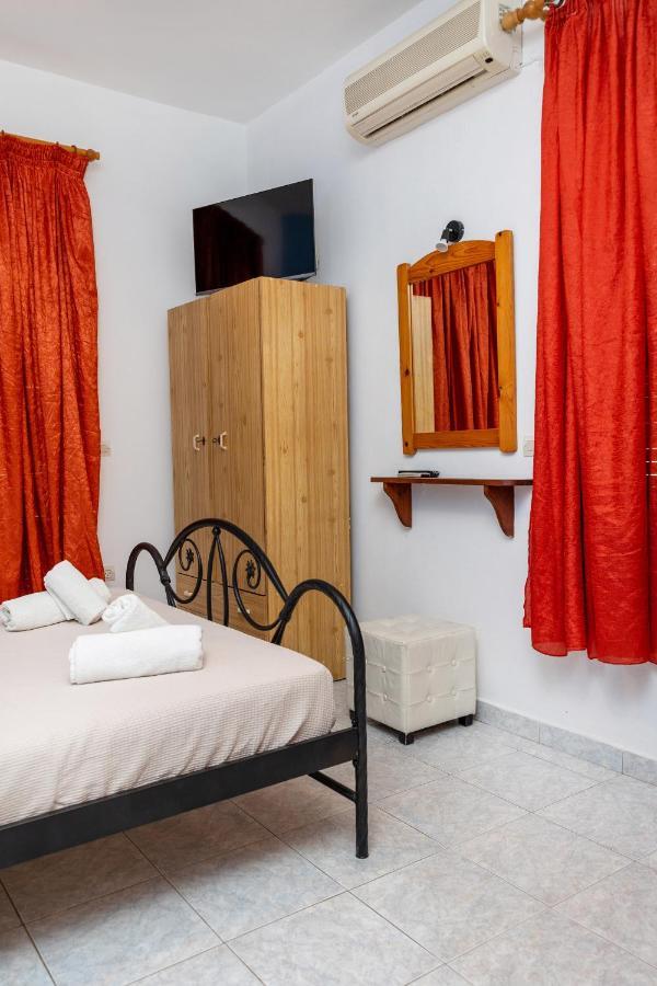 Depis Economy Apartments Naxos City Ngoại thất bức ảnh